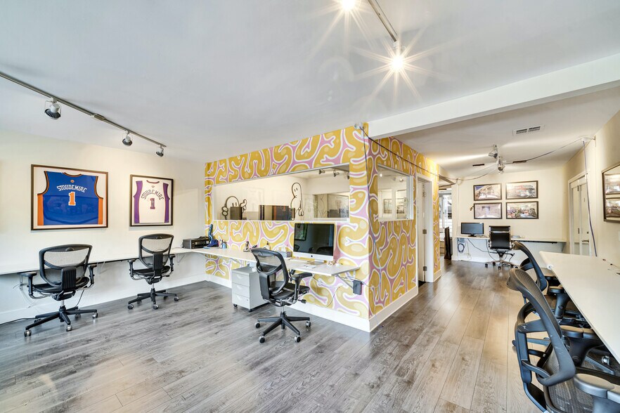 More Photos Of 850 S Robertson Blvd, Los Angeles Loft Creative Space For Lease