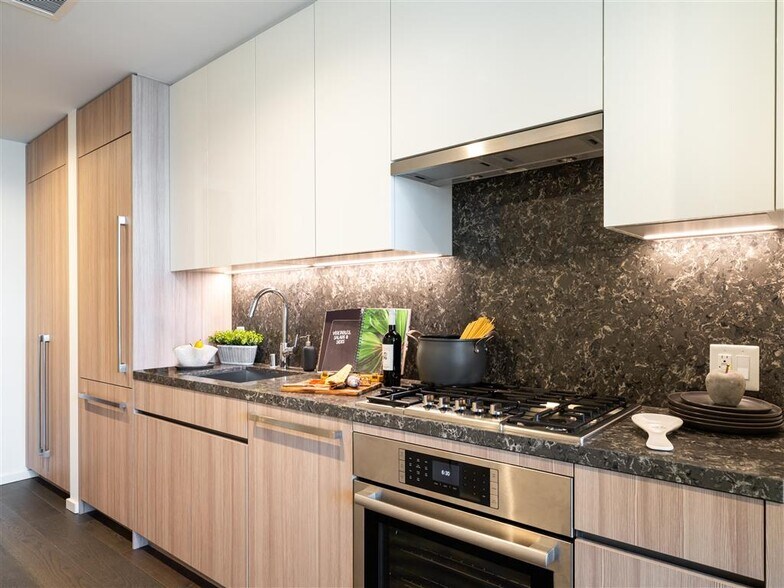 More Photos Of 1000 W 8th St, Los Angeles Apartments For Lease