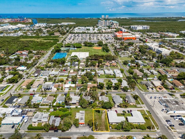 More Photos Of NE 1ST Ave, Dania Beach Land For Sale