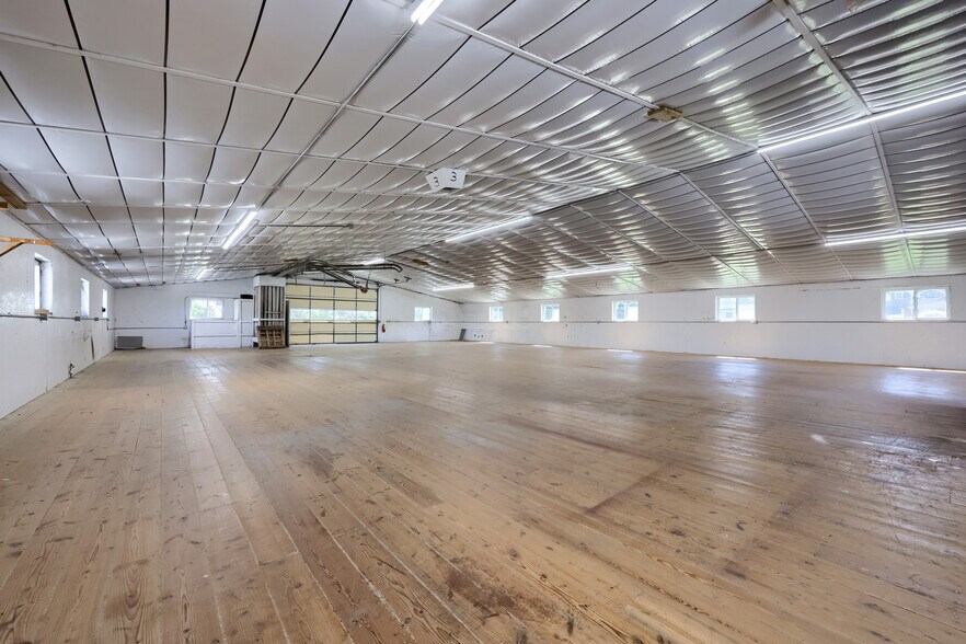 More Photos Of 197 Pencroft Dr N, Holtwood Industrial For Sale
