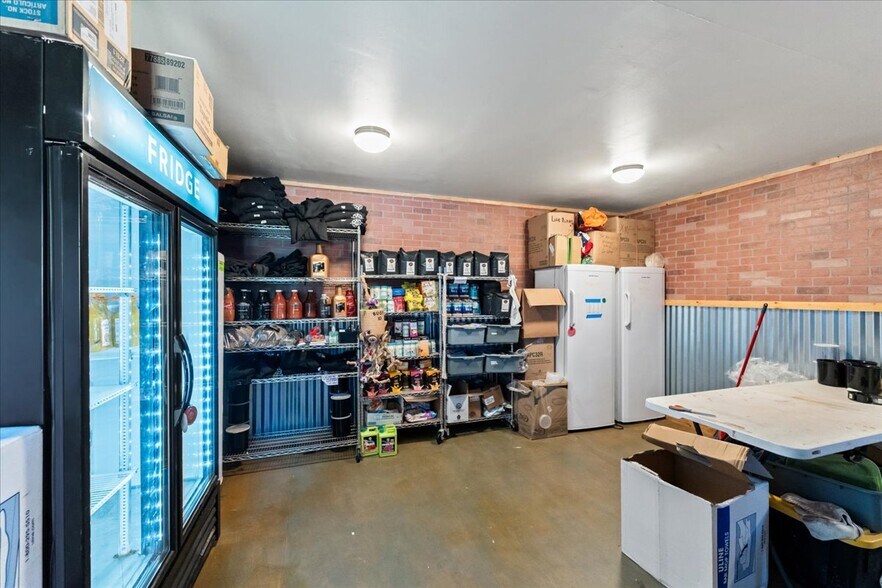 More Photos Of 2546 US-101, Ilwaco Industrial For Sale