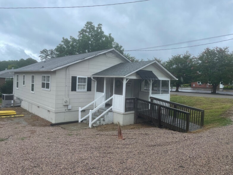 Primary Photo Of 105 Pulley St, Rolesville Office For Lease