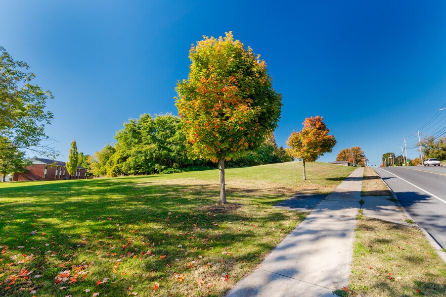 Primary Photo Of 1121 Coffeen St, Watertown Land For Sale