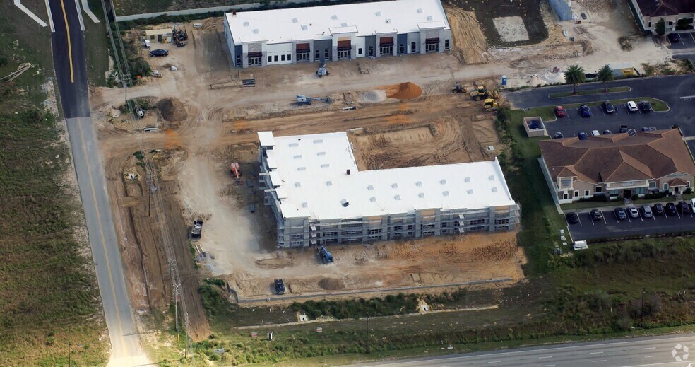 More Photos Of 2300 Forest Lake Dr, Davenport Unknown For Lease