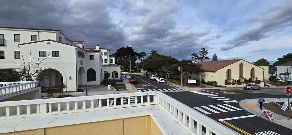 More Photos Of 529 Central Ave, Pacific Grove Office Residential For Lease