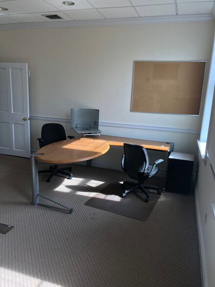 More Photos Of 9-15 Mill St, Nyack Office For Lease