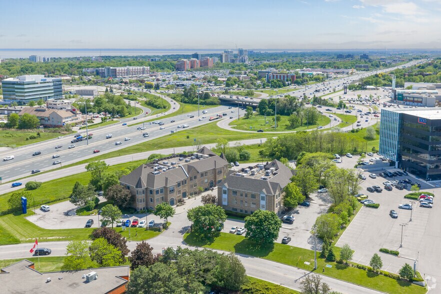 More Photos Of 406-410 N Service Rd E, Oakville Office For Sale