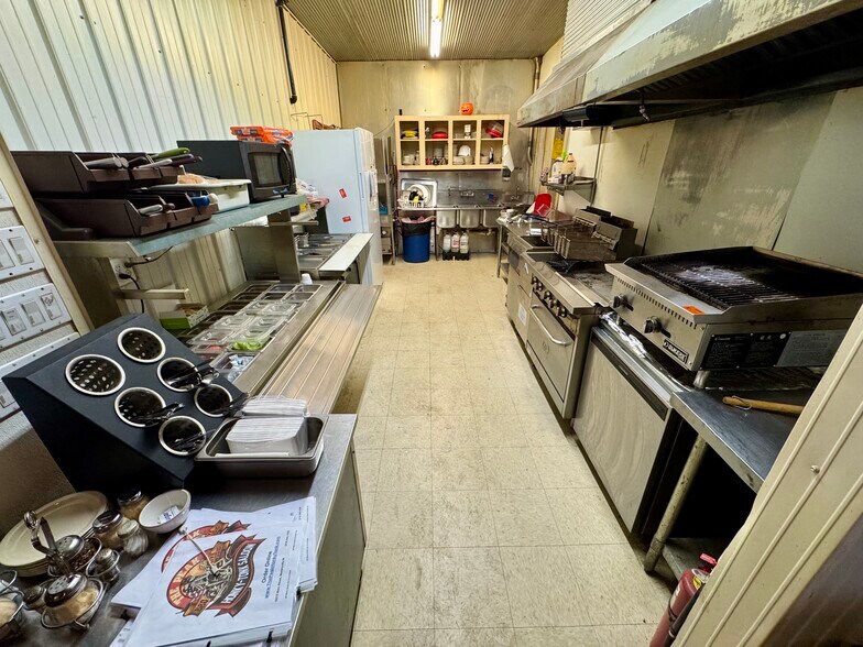 More Photos Of 503 E Main St, Medaryville Restaurant For Sale