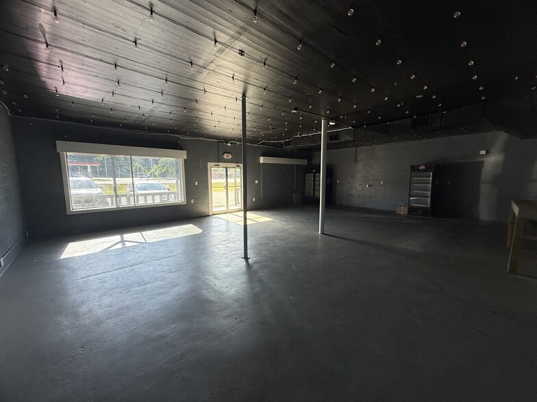 More Photos Of 6308 Highway 58, Harrison Freestanding For Sale