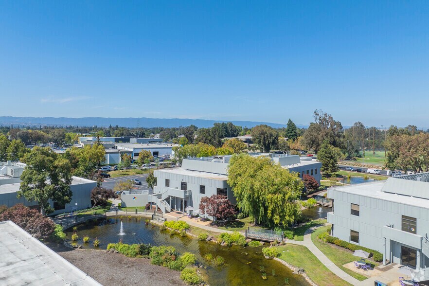 More Photos Of 2445 Faber Pl, Palo Alto Unknown For Lease