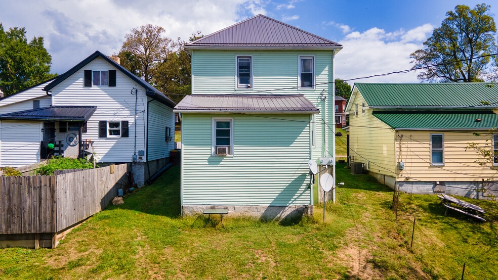 More Photos Of , Cadiz Unknown For Sale