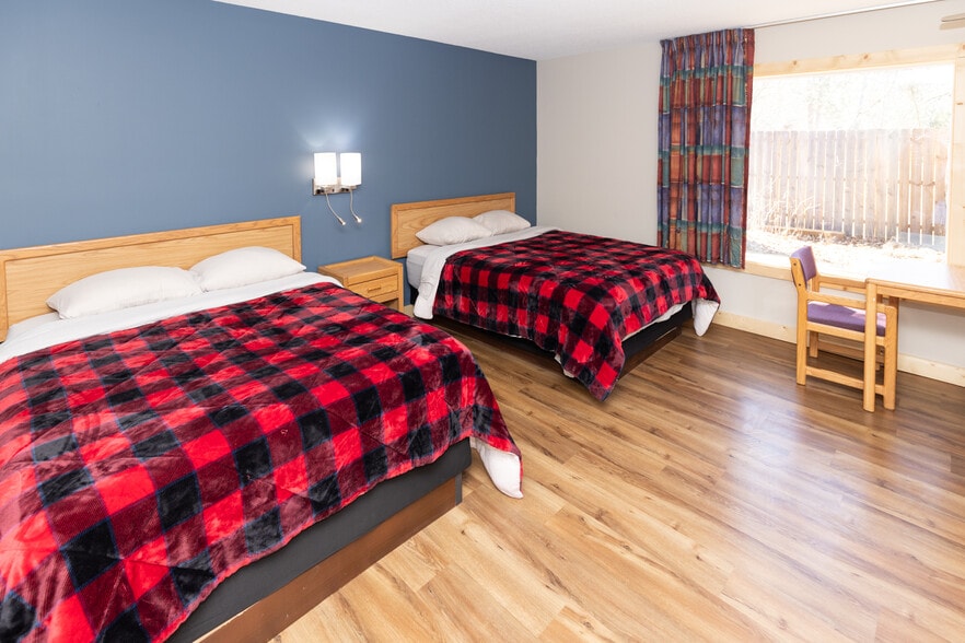 More Photos Of 9966 N State Road 27, Hayward Hotel For Sale