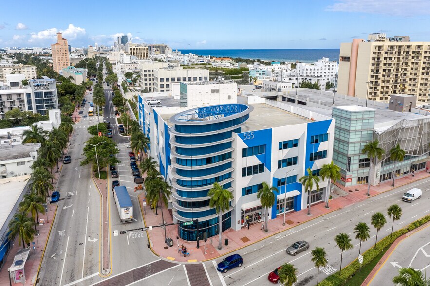 More Photos Of 555 Washington Ave, Miami Beach Office For Lease