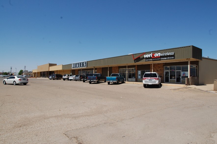 More Photos Of 1401 Tahoka Rd, Brownfield Unknown For Lease