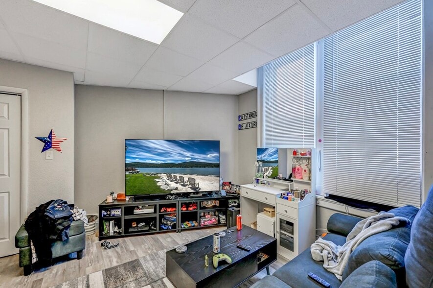 More Photos Of 310-312E Lackawanna Ave, Olyphant Apartments For Sale