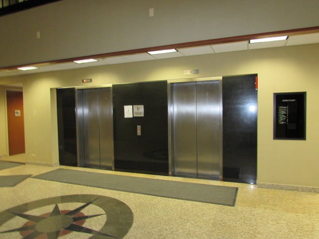 More Photos Of 10700 W Higgins Rd, Rosemont Office For Sale