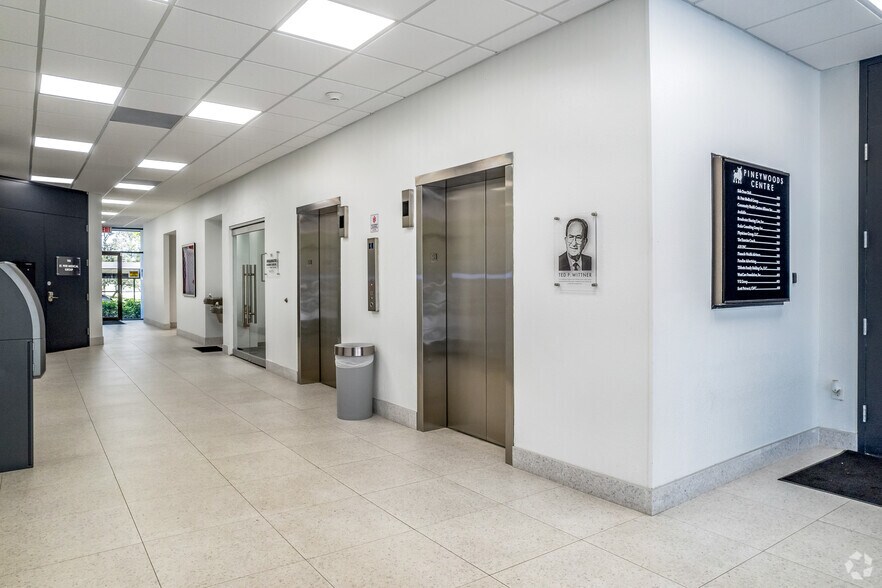 More Photos Of 5999 Central Ave, Saint Petersburg Office For Lease