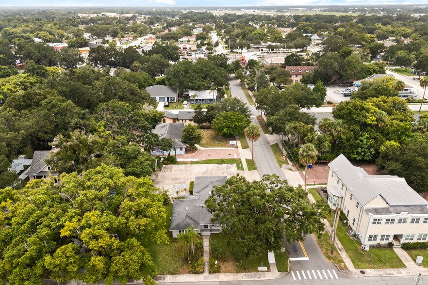 More Photos Of 104 S Clyde Ave, Kissimmee Office For Sale