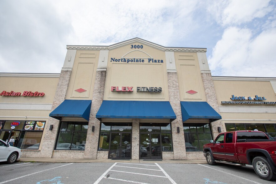 More Photos Of Northpointe Plz, Morgantown General Retail For Lease