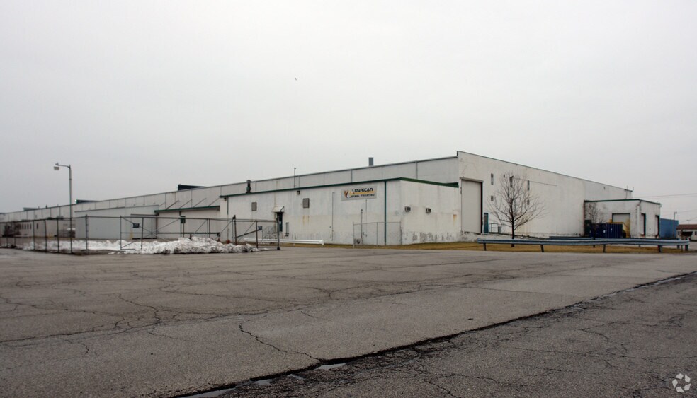 More Photos Of 29200 Glenwood Rd, Perrysburg Manufacturing For Sale