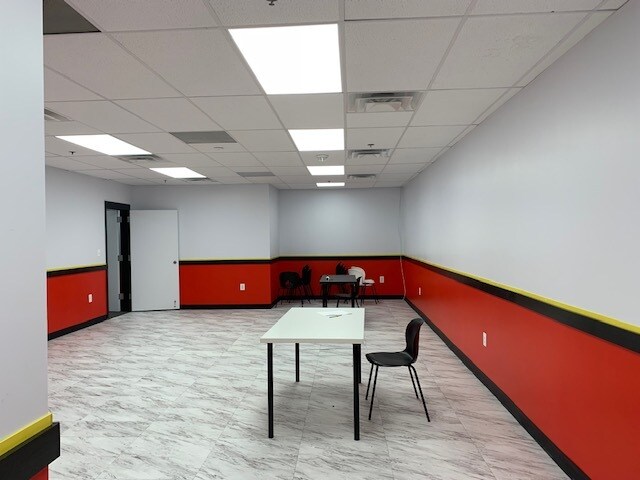 More Photos Of 12800 Middlebrook Rd, Germantown Medical For Sale