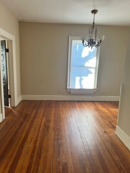 More Photos Of 320 Oakland Ave, Rock Hill Office For Sale