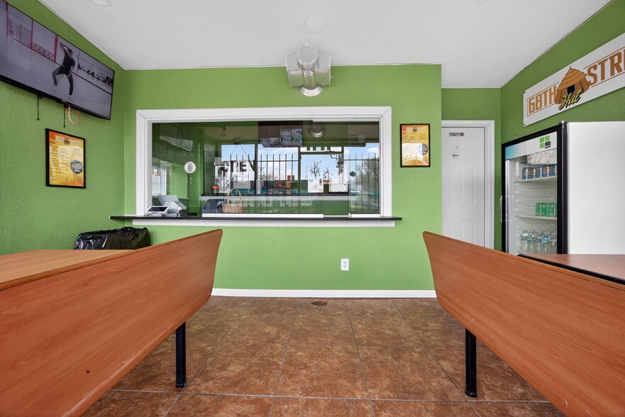 More Photos Of 6836 Prospect Ave, Kansas City Storefront For Sale