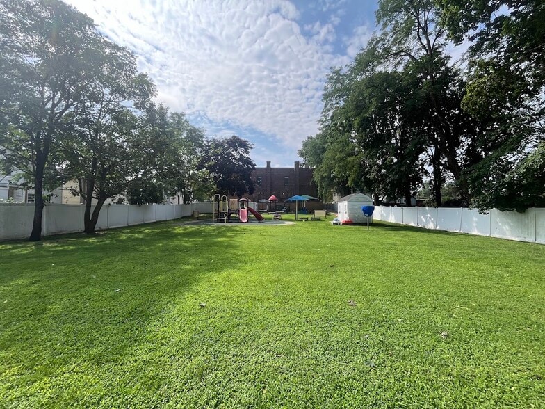 More Photos Of 144 Drs James Parker Blvd, Red Bank Office For Sale