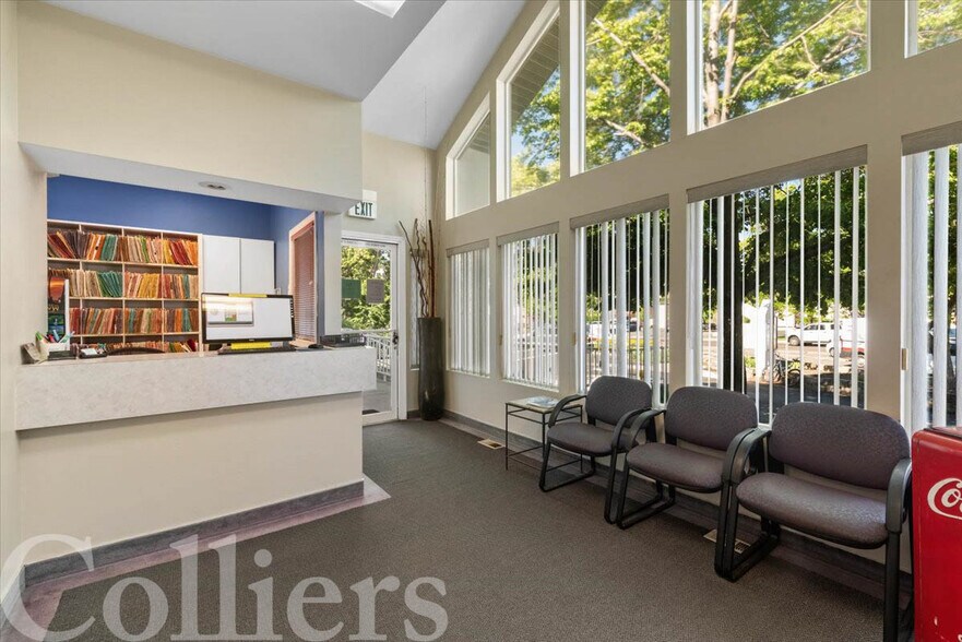 More Photos Of 50 Broadway Ave, Boise Medical For Sale