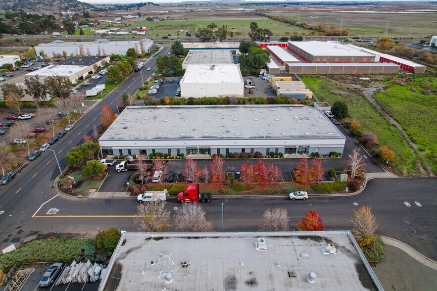 More Photos Of 4949 Fulton Dr, Fairfield Research And Development For Lease