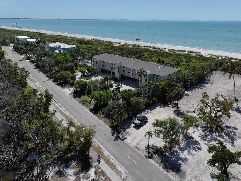 More Photos Of 527 E Gulf Dr, Sanibel Land For Sale