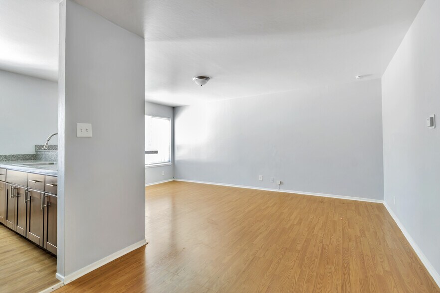 More Photos Of 1626-1654 Dwight Way, Berkeley Apartments For Sale