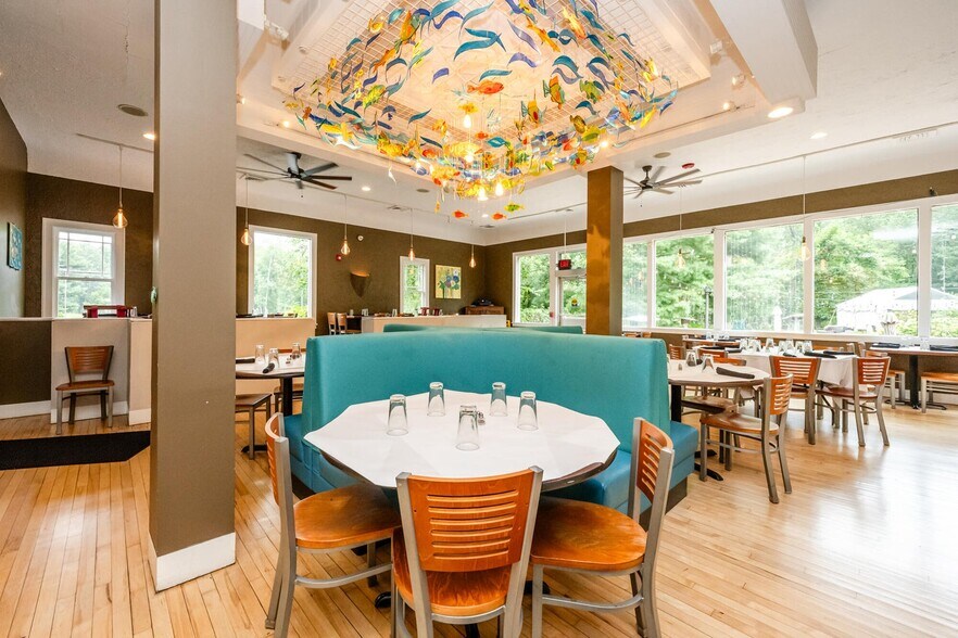 More Photos Of 16409 Red Arrow Hwy, Union Pier General Retail For Sale