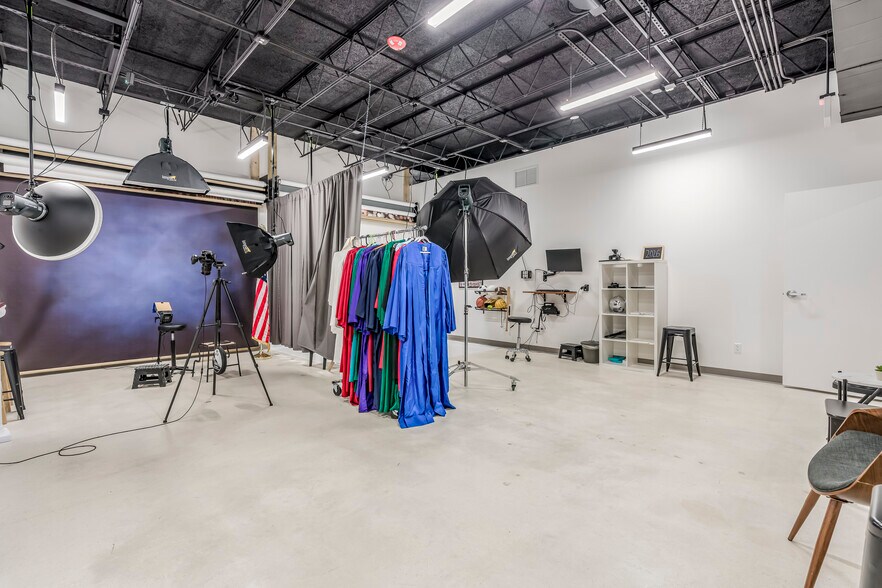 More Photos Of 1014 N Dixie Hwy, Lake Worth Beach Loft Creative Space For Sale