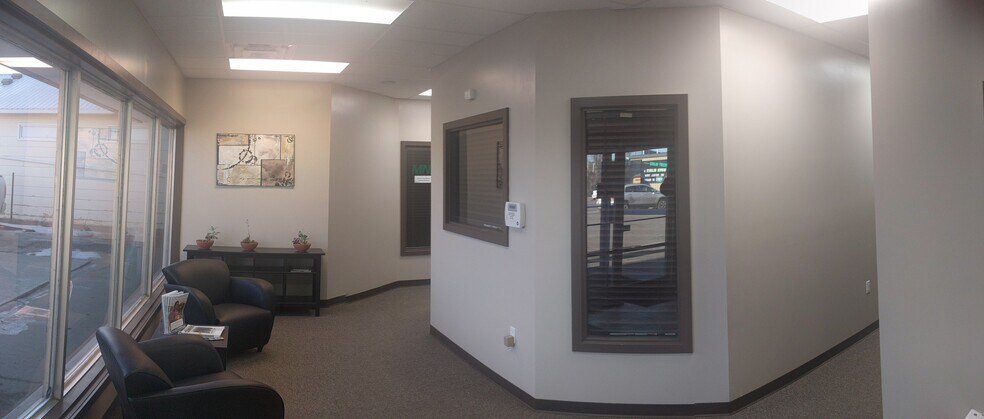 More Photos Of 1001 Main Street, Kindersley Office Residential For Sale