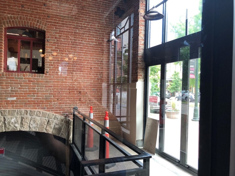 More Photos Of 405 S 8th St, Boise Unknown For Lease