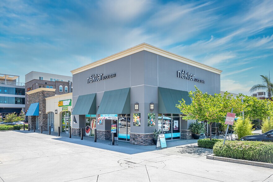 More Photos Of 100-136 W Foothill Blvd, Azusa Storefront For Sale