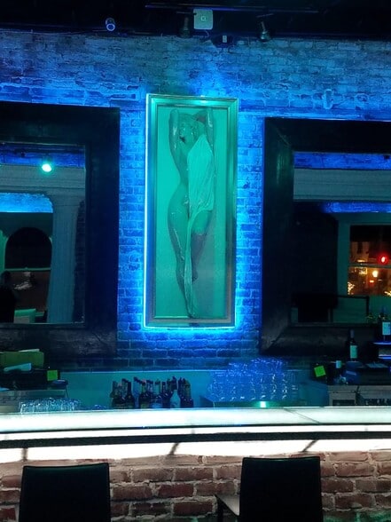 More Photos Of 201 N Citrus Ave, Covina Restaurant For Lease