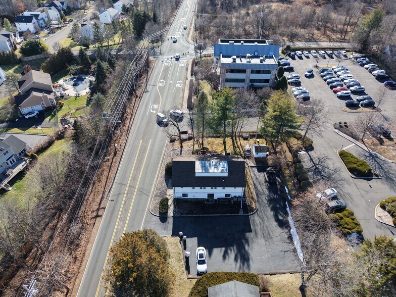 More Photos Of 321 N Main St, New City Office For Lease