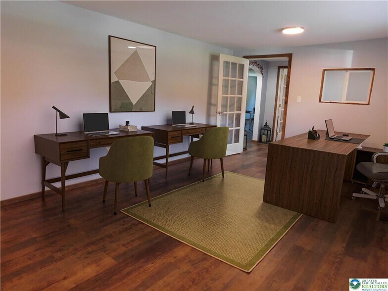 More Photos Of 992 Clamtown Rd, Tamaqua Office For Lease