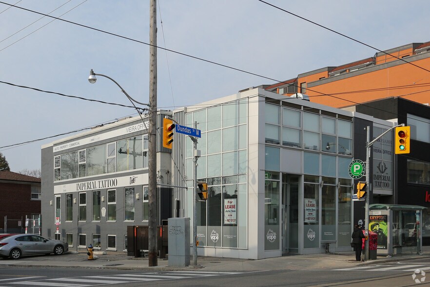 More Photos Of 1269-1271 Dundas St W, Toronto Storefront Retail Office For Lease