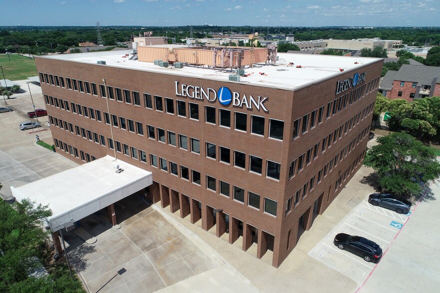 More Photos Of 6851 NE Loop 820, North Richland Hills Office For Lease