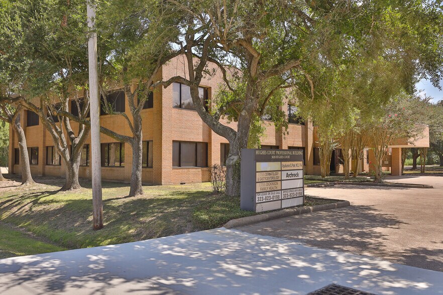 More Photos Of 3828 Hughes Ct, Dickinson Medical For Lease