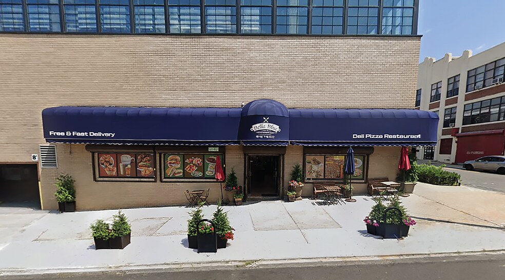 Primary Photo Of 3235 48th Ave, Long Island City Restaurant For Lease