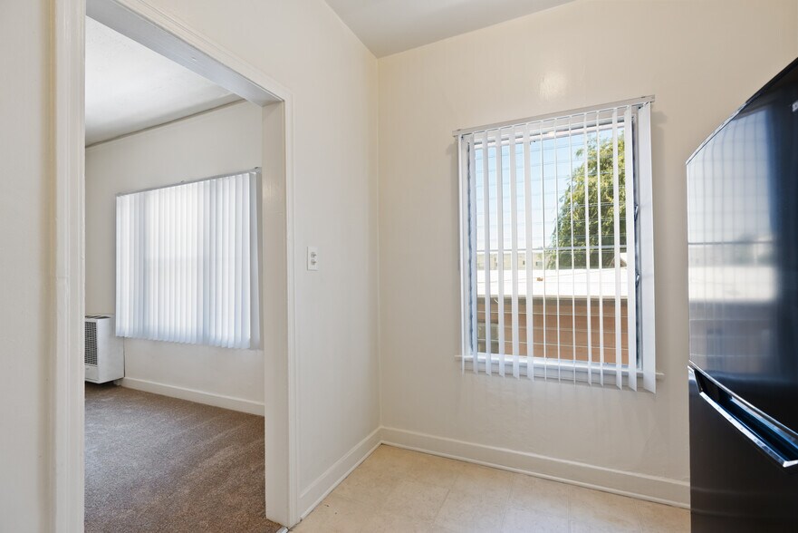 More Photos Of 4408 E Lockwood Ave, Los Angeles Apartments For Sale