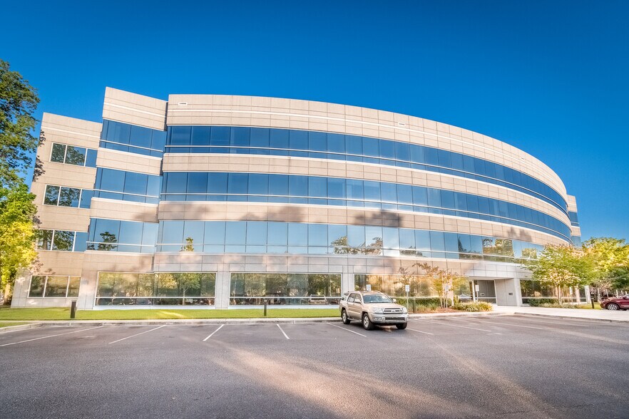 More Photos Of 4000 Faber Place Dr, North Charleston Office For Lease