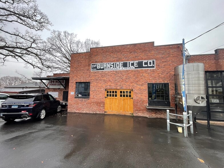 More Photos Of 776 Tolland St, East Hartford Warehouse For Sale