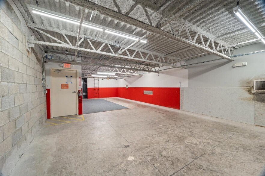 More Photos Of 12750 S Military Trl, Boynton Beach Drugstore For Sale