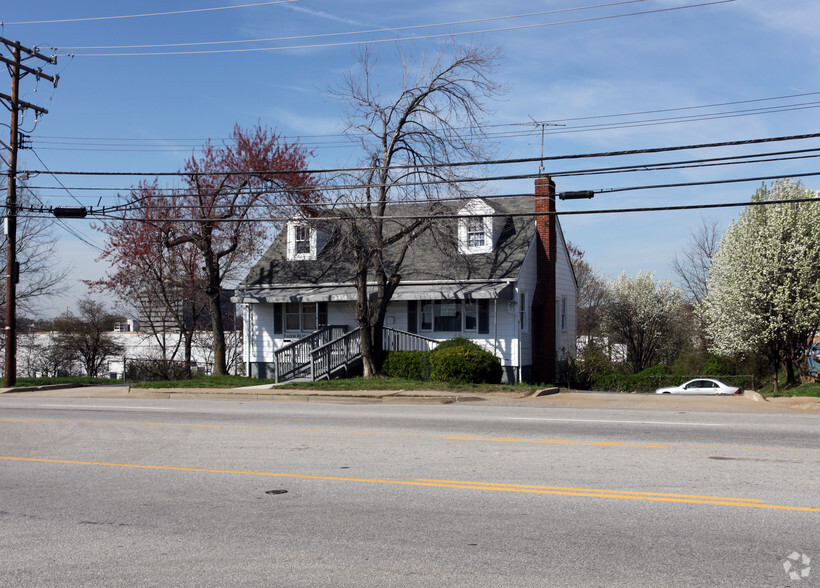 Primary Photo Of 8444 Ardwick Ardmore Rd, Hyattsville Office For Sale