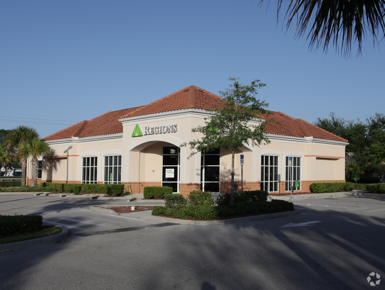 Primary Photo Of 12621 Tamiami Trl E, Naples Bank For Lease